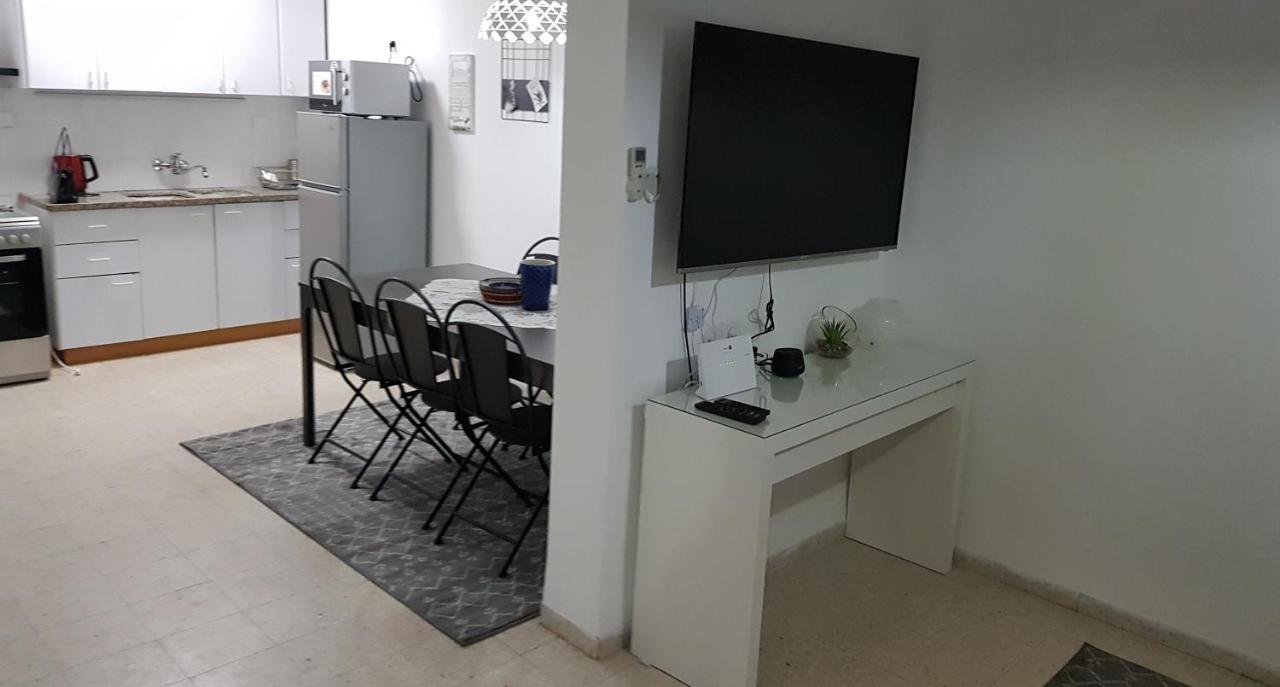 דירת נופש בוטיק - נוף לרבי שמעון Apartment Safed Exterior foto