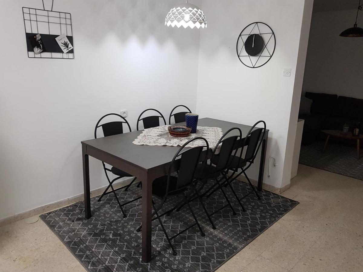 דירת נופש בוטיק - נוף לרבי שמעון Apartment Safed Exterior foto